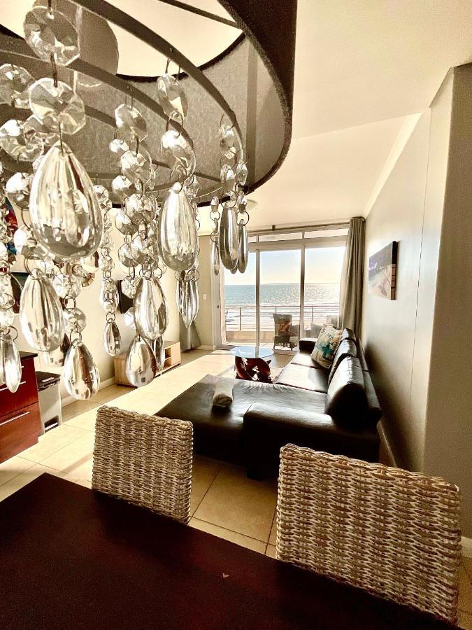 Apartment 502 Portico *